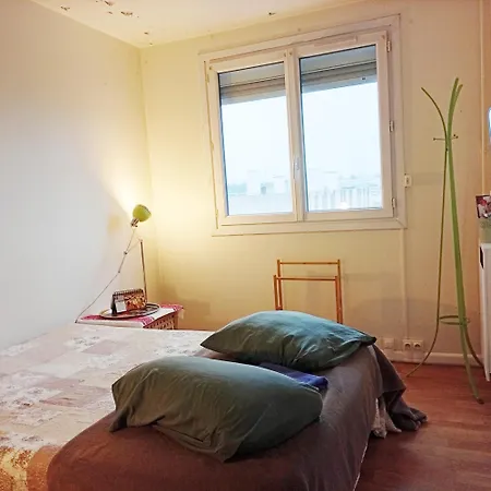 בית אירוח Book A Rest Paris לונז'ימו